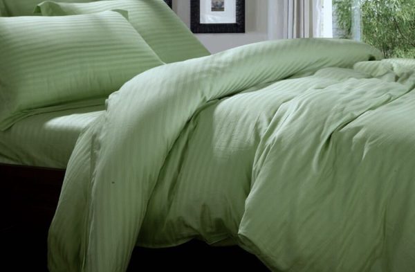 apple green bed linen